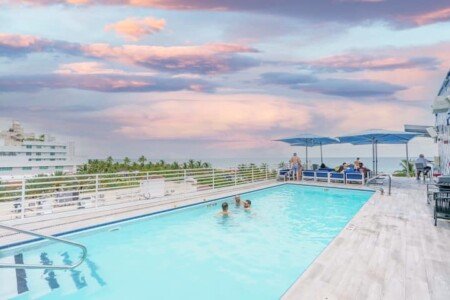 Rooftop Pool in Ocean Dr - 1BR with King Size Bed