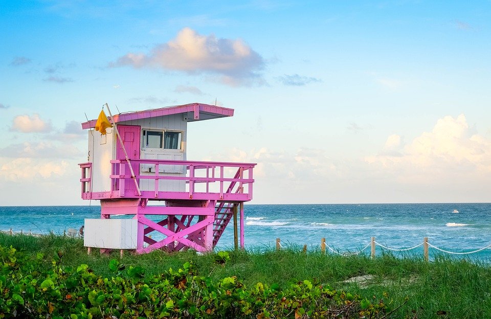 Escape to Paradise: Discover the Best Exclusive Miami Beach Stays